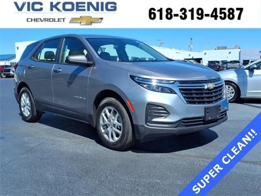 2023 Chevrolet Equinox LS photo 1