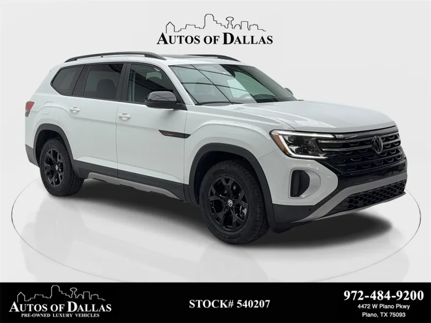 2024 Volkswagen Atlas Peak Edition SE Technology S photo 1