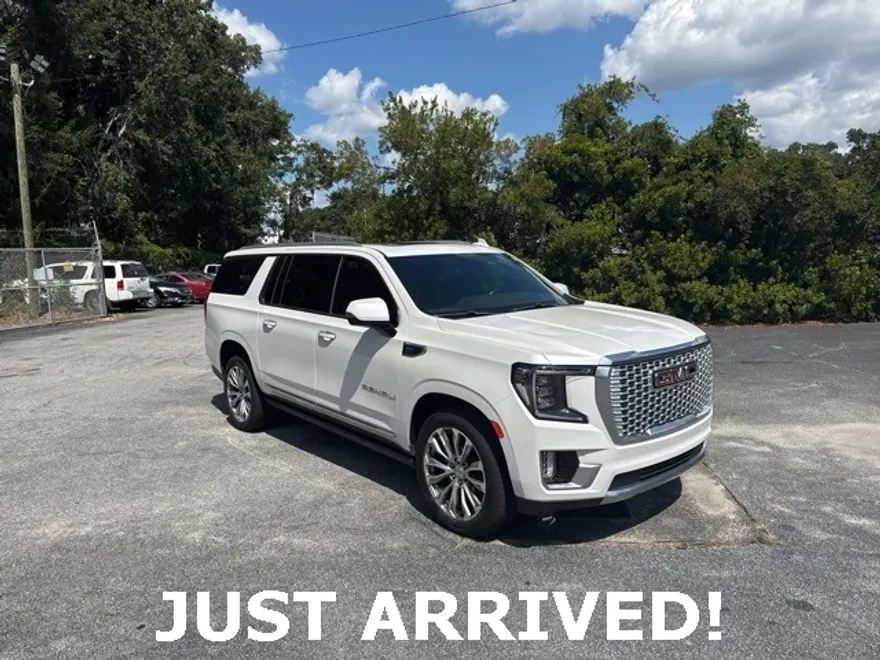 2021 Gmc Yukon XL Denali photo 1