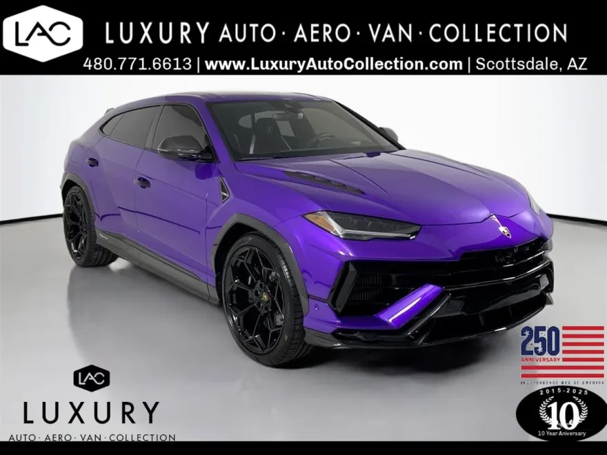 2024 Lamborghini Urus Performante photo 1