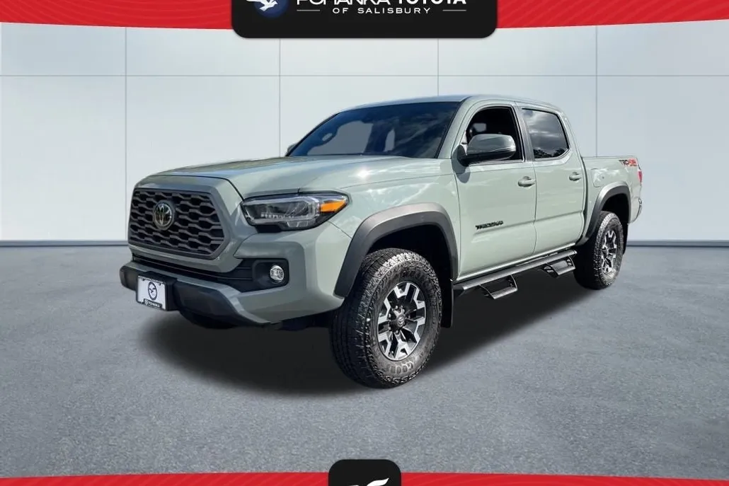 2023 Toyota Tacoma TRD Off-Road V6 photo 1