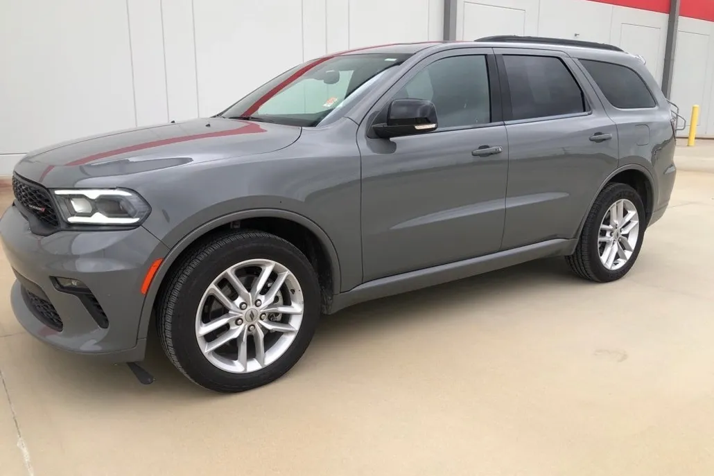2023 Dodge Durango GT Plus photo 1