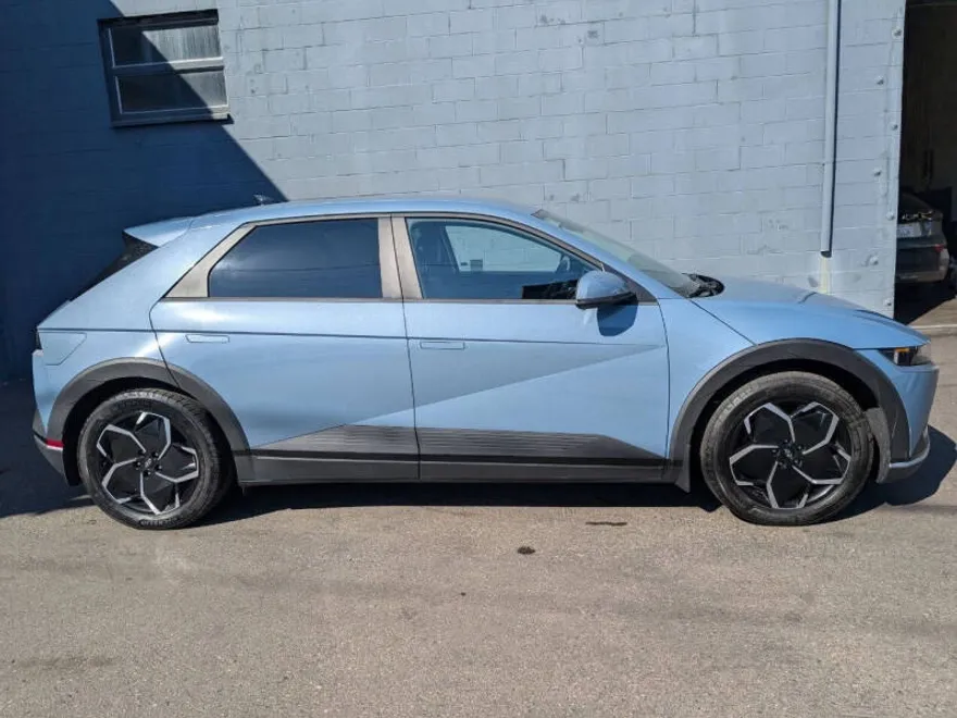 2023 Hyundai Ioniq 5 SEL photo 1