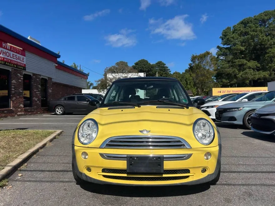 2005 Mini Cooper photo 1