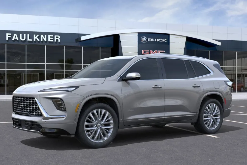 2026 Buick Enclave Avenir photo 1