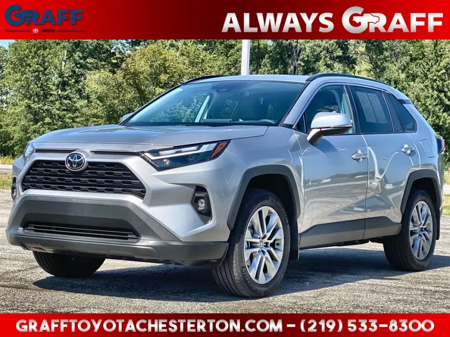 2022 Toyota RAV4 XLE Premium photo 1