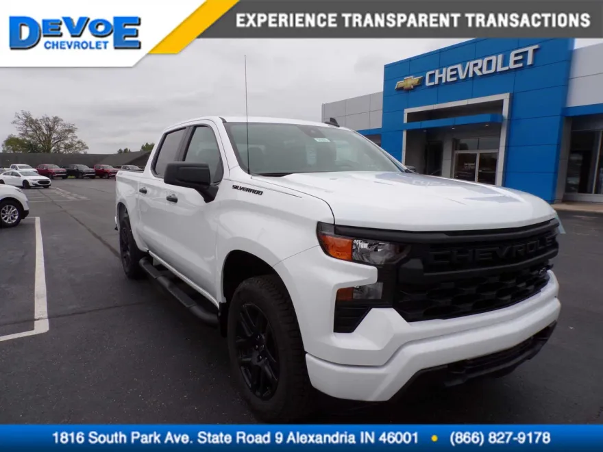 2024 Chevrolet Silverado 1500 Custom photo 1