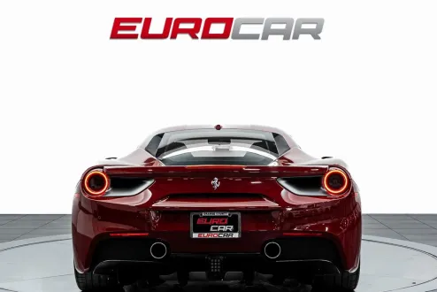 2017 Ferrari 488 GTB photo 2
