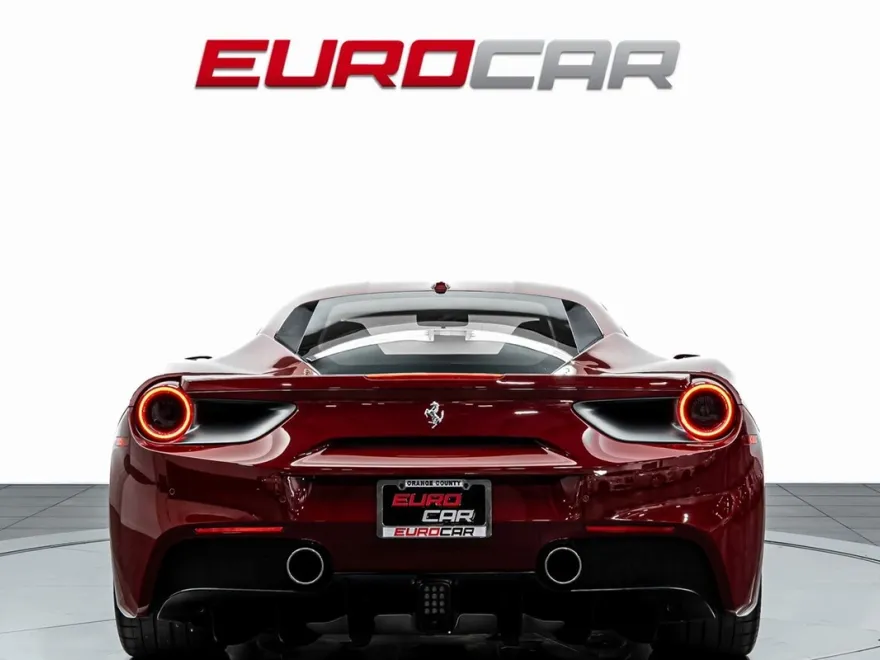 2017 Ferrari 488 GTB photo 2