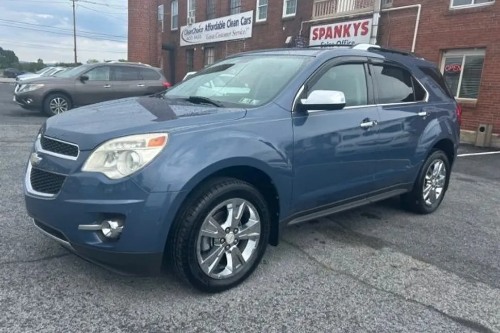 2015 Chevrolet Equinox LT photo 1