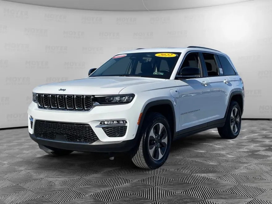 2022 Jeep Cherokee Summit Reserve photo 1