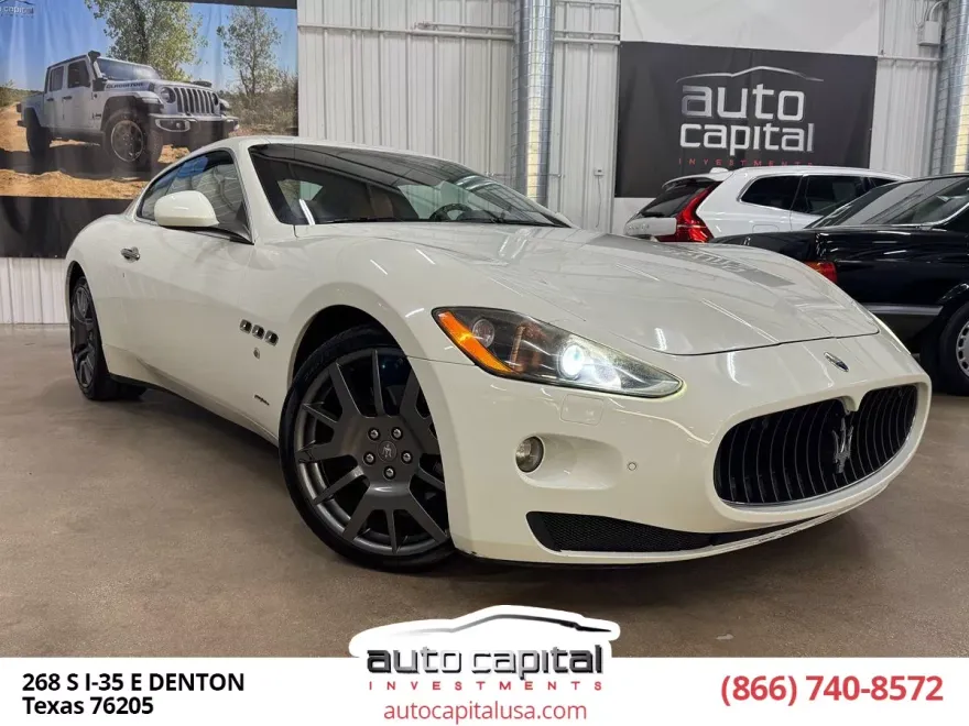 2010 Maserati Granturismo S Automatic photo 1