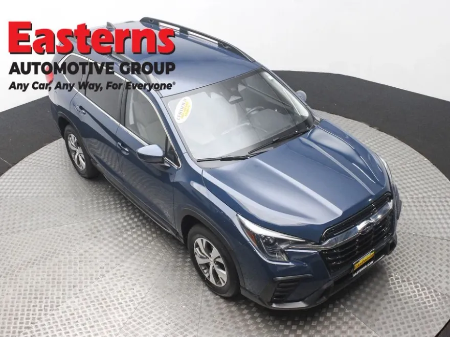 2024 Subaru Ascent Premium photo 1