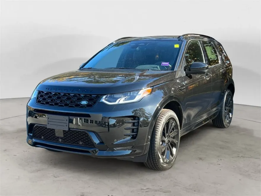 2025 Land Rover Discovery Sport Dynamic SE photo 1