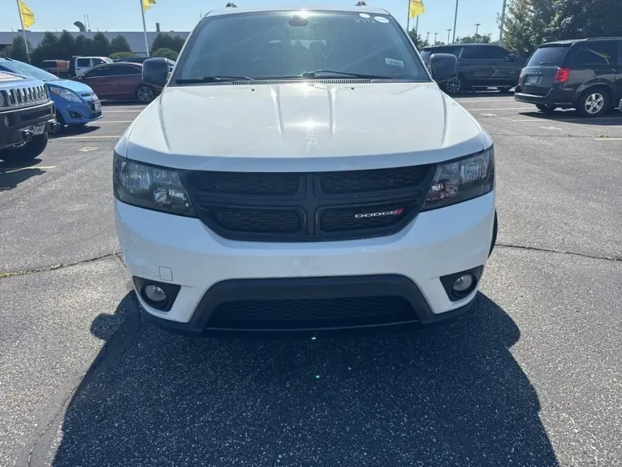 2019 Dodge Journey SE photo 1