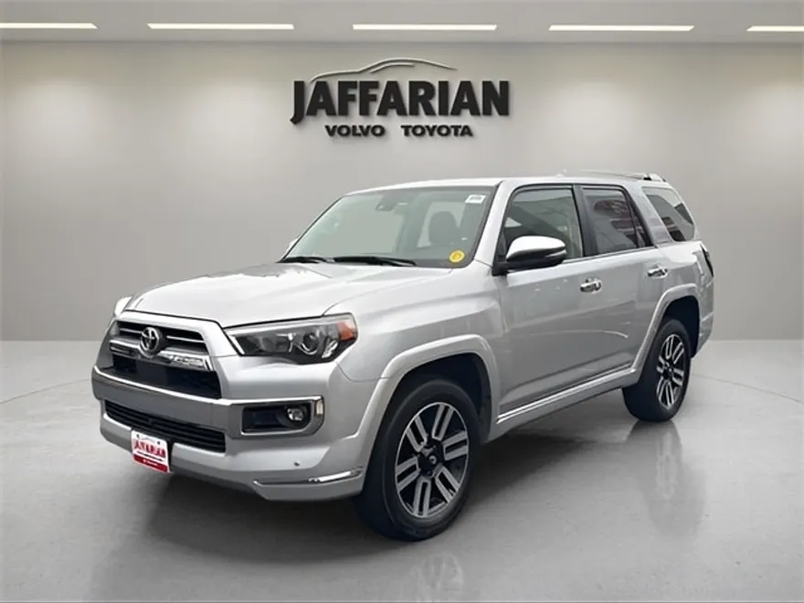 2023 Toyota 4Runner Limited photo 1