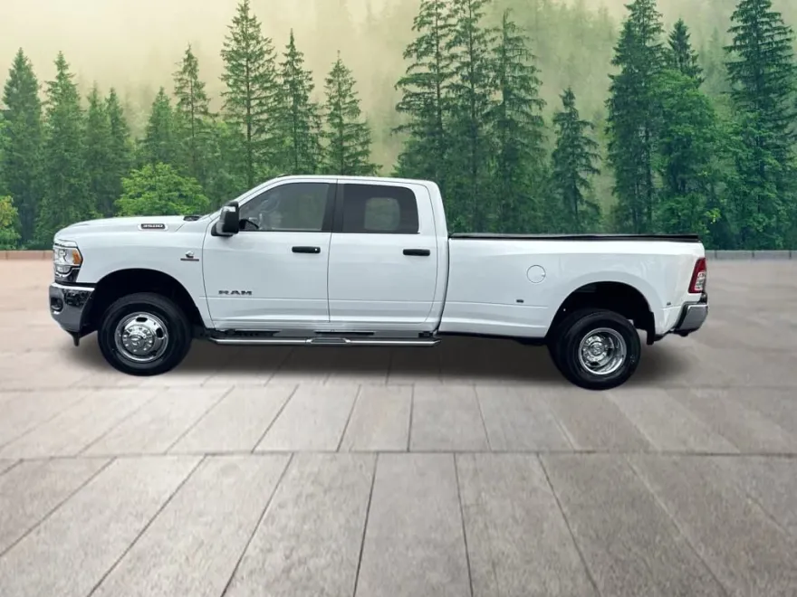 2023 Ram 3500 Big Horn photo 1