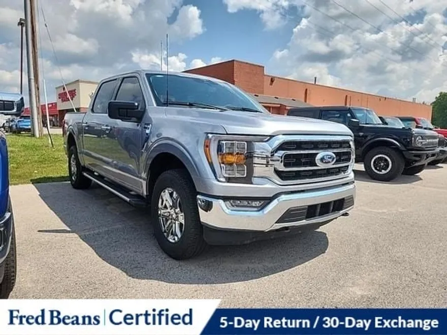 2023 Ford F-150 XLT photo 1