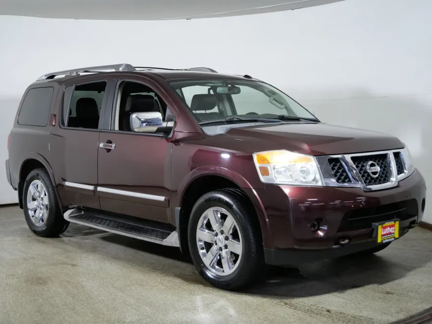2013 Nissan Armada Platinum photo 1