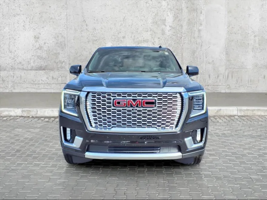 2021 Gmc Yukon XL Denali photo 1