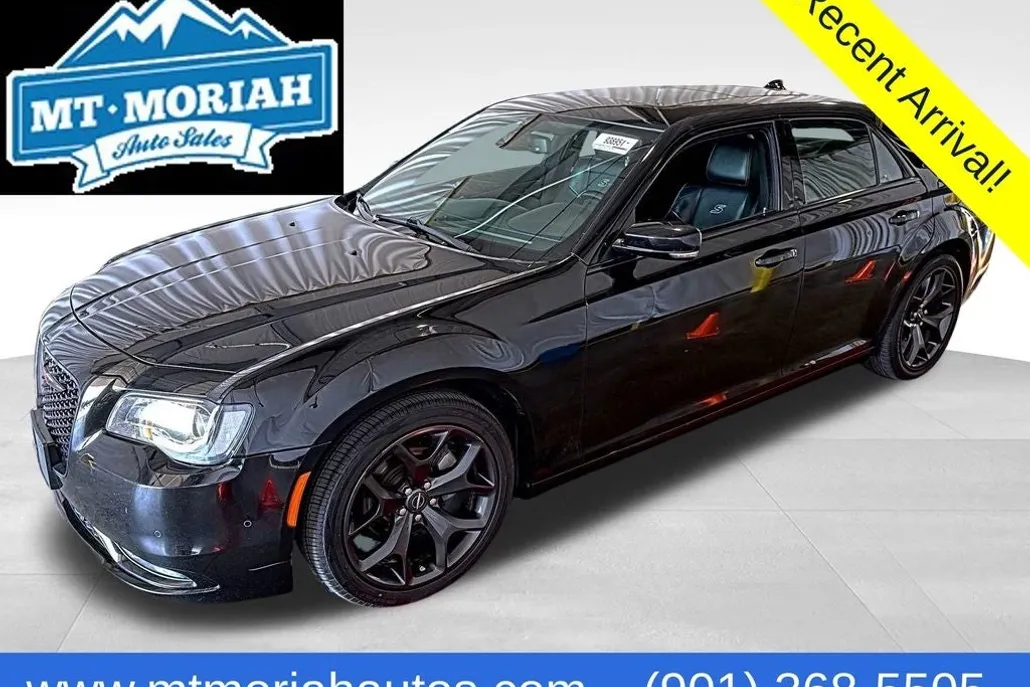 2022 Chrysler 300 S photo 1