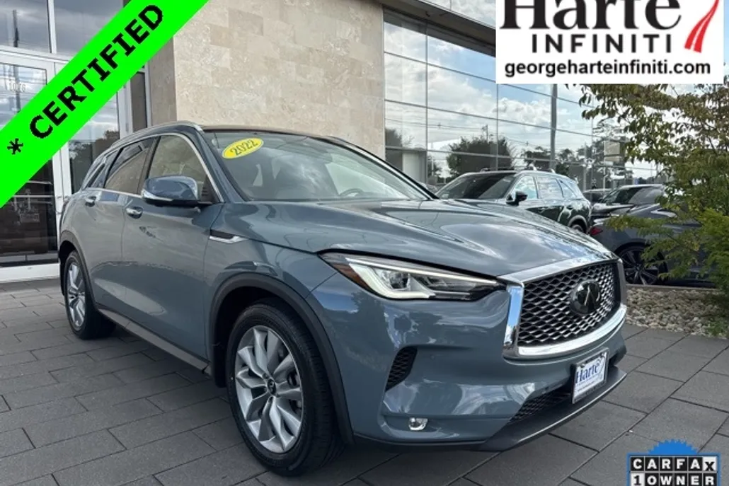 2022 Infiniti QX50 Essential photo 1