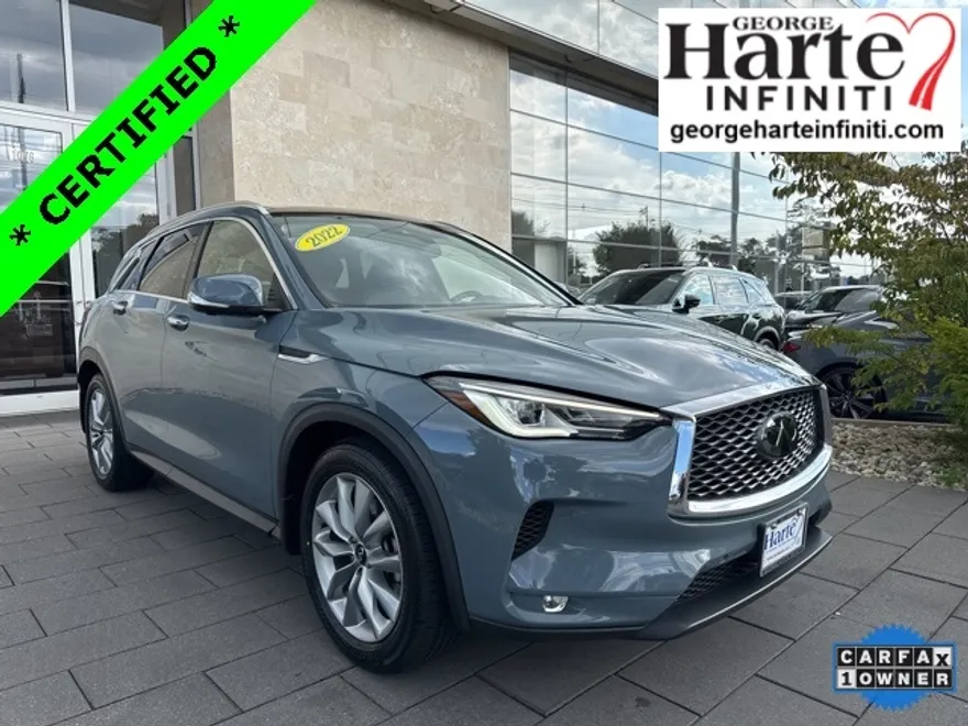 2022 Infiniti QX50 Essential photo 1
