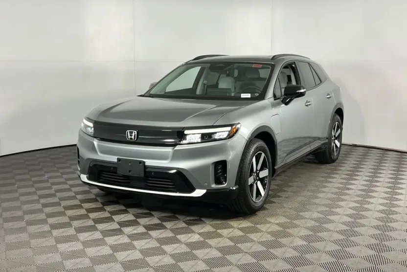 2024 Honda Prologue Touring photo 1