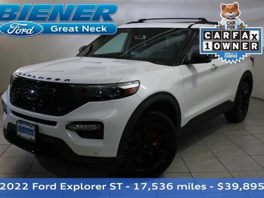 2022 Ford Explorer ST photo 1