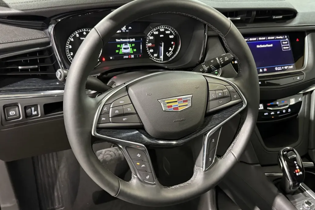 2025 Cadillac XT5 Premium Luxury photo 1