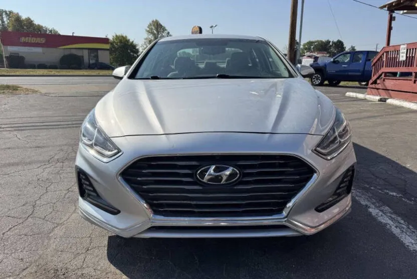 2018 Hyundai Sonata SEL Sport Limited 2.0T photo 1
