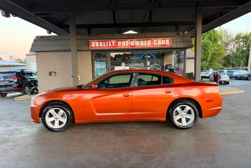 2011 Dodge Charger Rallye photo 1