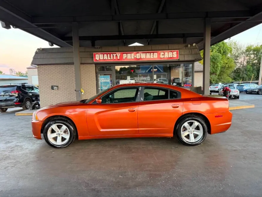 2011 Dodge Charger Rallye photo 1