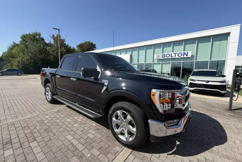 2021 Ford F-150 XLT photo 1