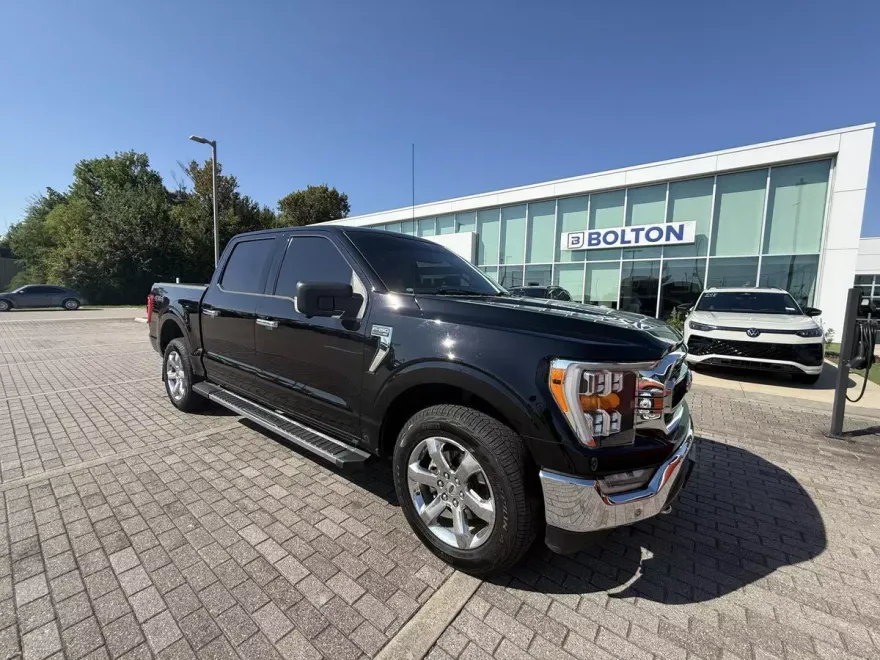 2021 Ford F-150 XLT photo 1