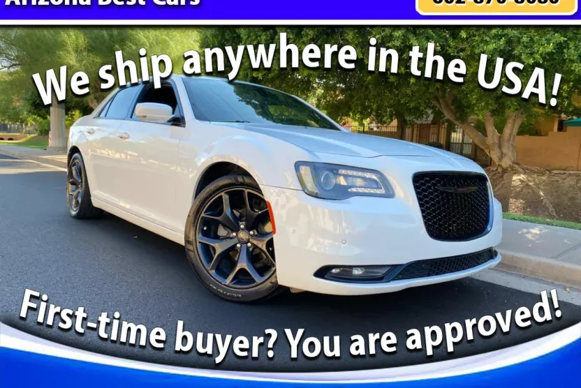 2021 Chrysler 300 LX photo 1