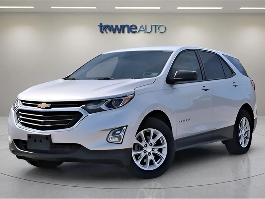2021 Chevrolet Equinox LS photo 1