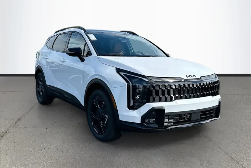 2026 Kia Sportage X-Line photo 1