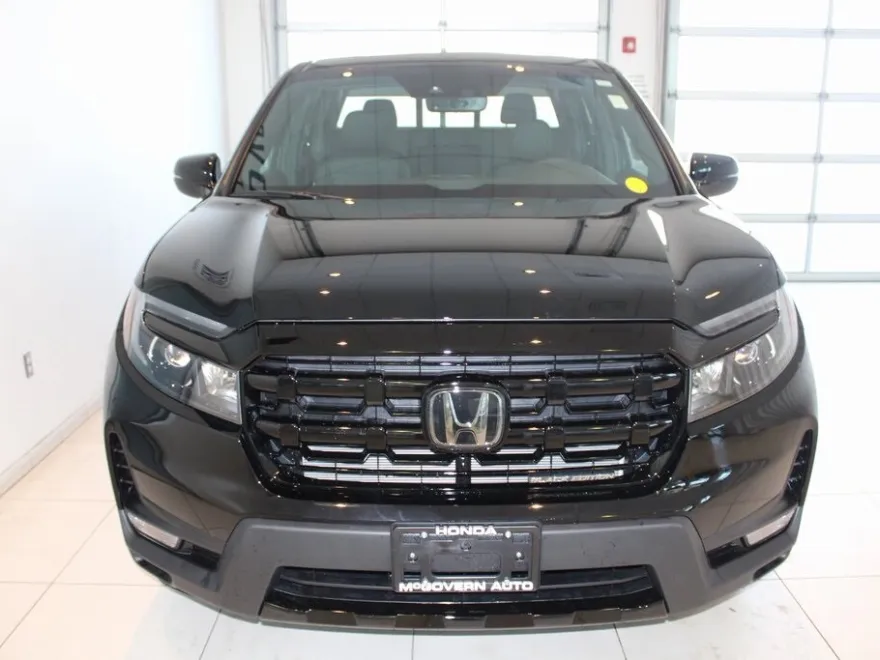 2025 Honda Ridgeline Black Edition photo 1