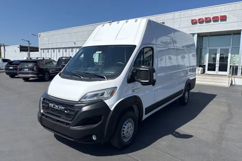 2024 Ram 3500 Tradesman photo 1