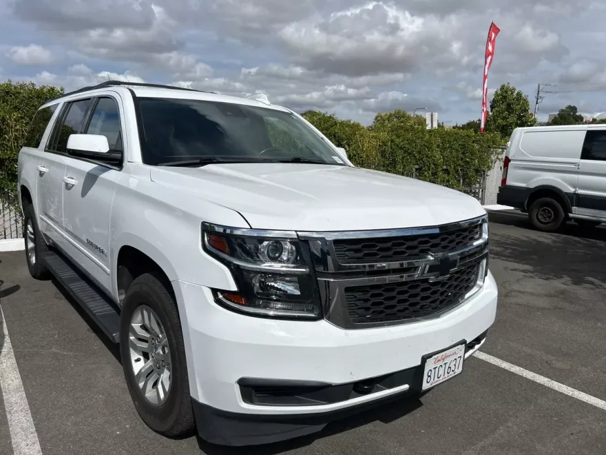 2020 Chevrolet Suburban LS photo 1