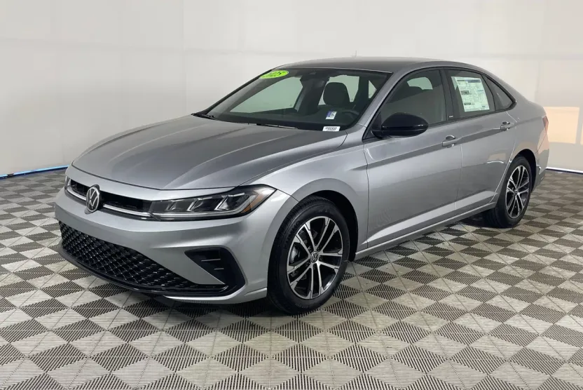 2025 Volkswagen Jetta 1.5T Sport photo 1