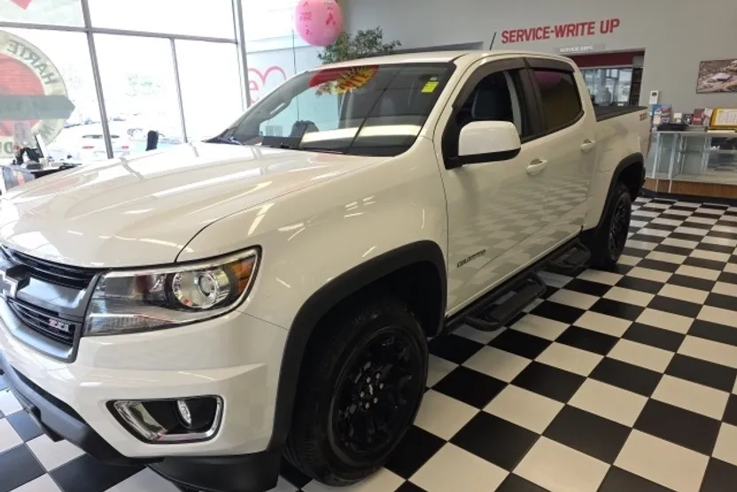 2018 Chevrolet Colorado Z71 photo 1