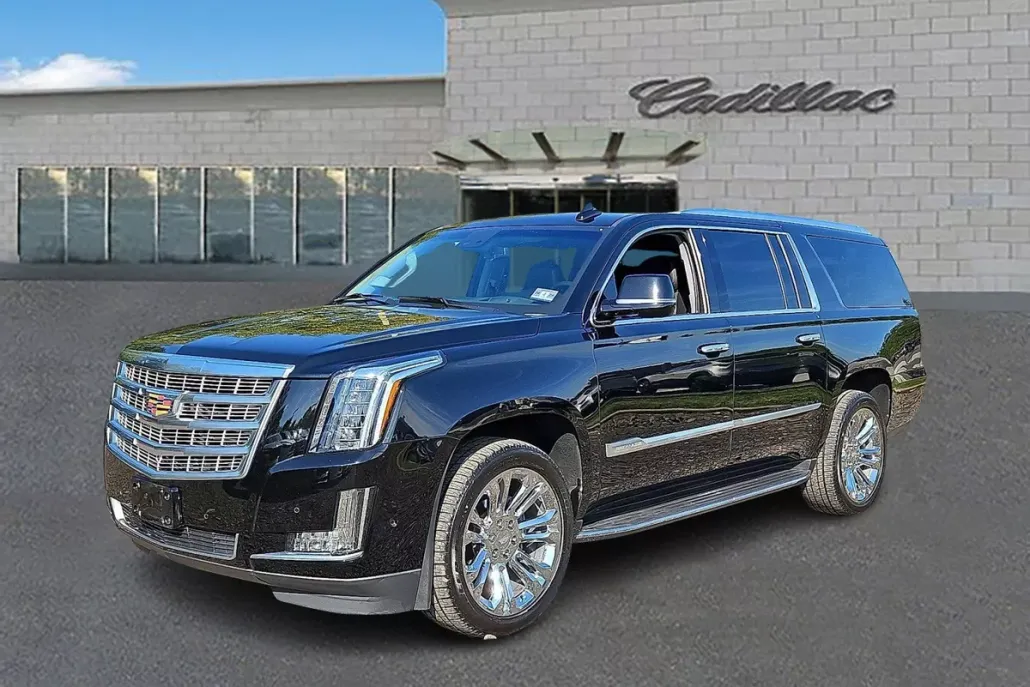 2019 Cadillac Escalade ESV Luxury photo 1