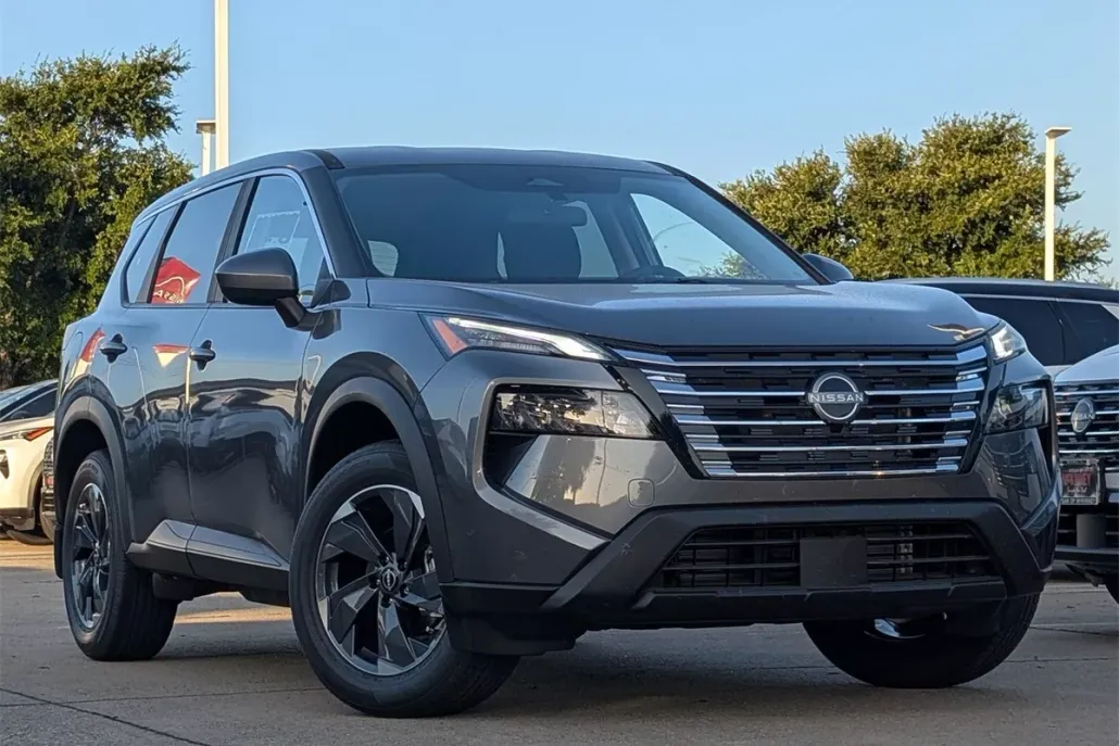 2026 Nissan Rogue SV photo 1