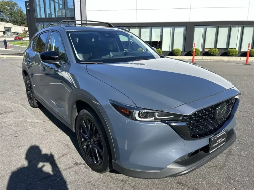 2023 Mazda CX-5 Preferred photo 1