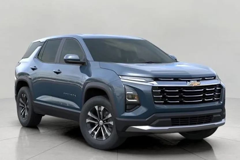 2026 Chevrolet Equinox LT photo 1