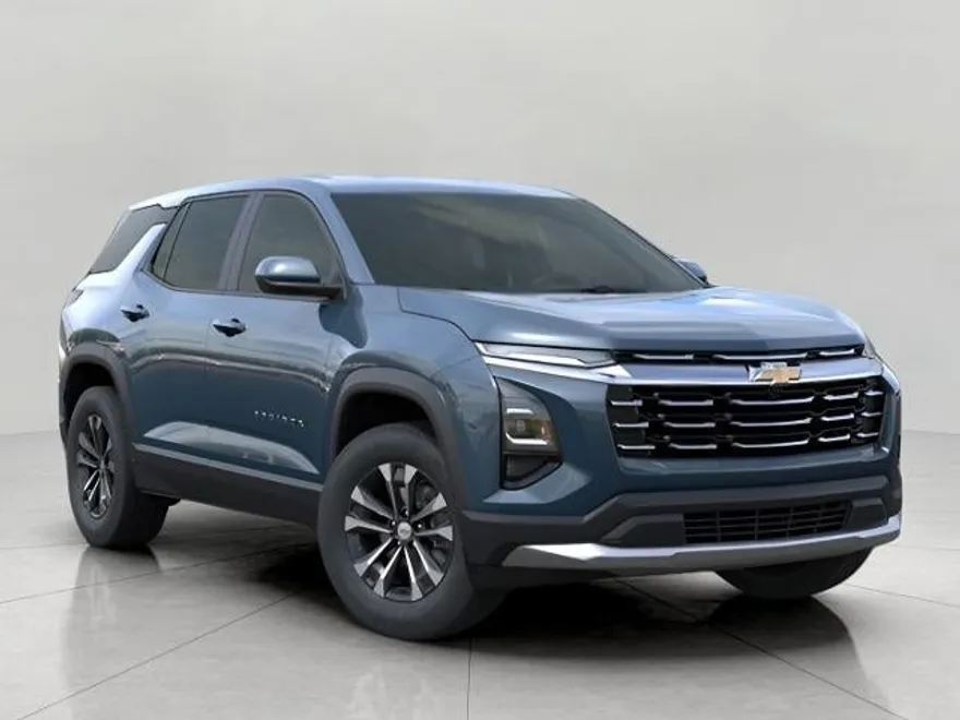 2026 Chevrolet Equinox LT photo 1