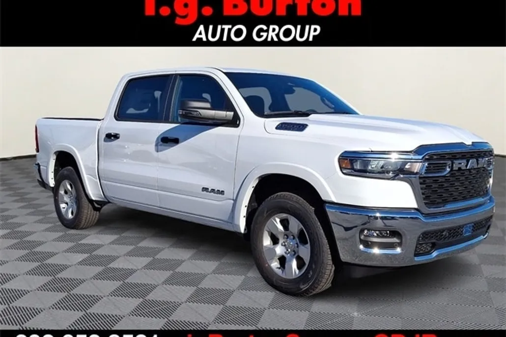 2025 Ram 1500 Big Horn photo 1