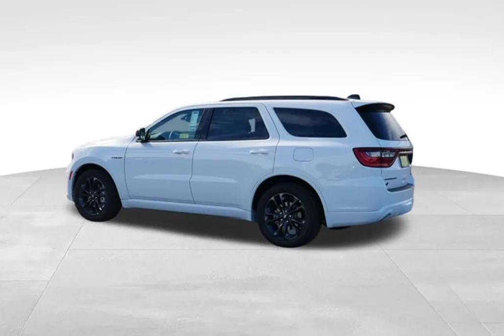 2025 Dodge Durango R/T Plus photo 1